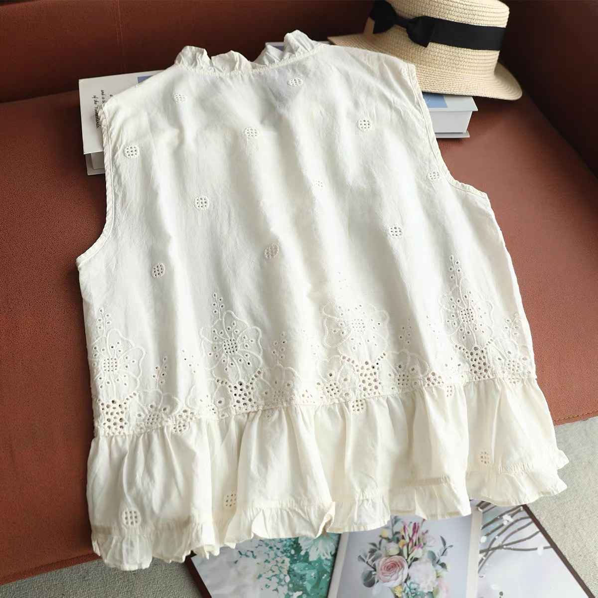 Women Sleeveless Vest Top Ruff - đánh giá và giá Embroidery Eyelet