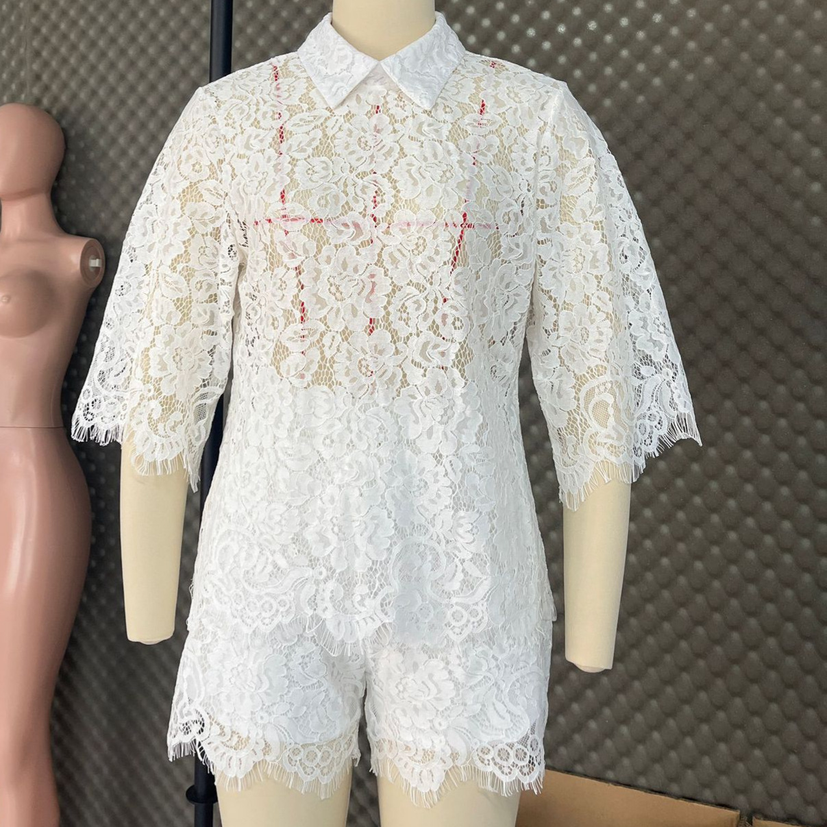 Sexy Lace Embroidery Shorts Su - đánh giá và giá Embroidery Uniform