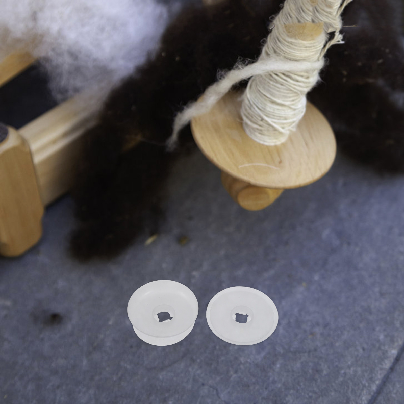 10Pcs Plastic Thread Bobbin Ho - đánh giá và giá Embroidery Threads