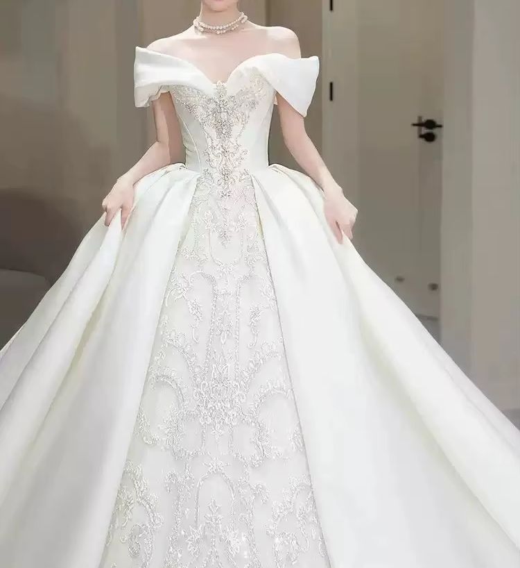 Chic Wedding Dresses Off Shoul - đánh giá và giá Embroidery Beads